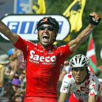 Italy's Gilberto Simoni wins Stage 14 of the Tour de France on Sunday