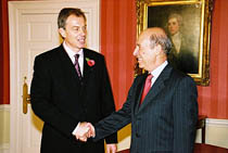 PM Tony Blair meets with Greek Prime Minister Costas Simitis