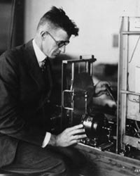 In 1931, Vannevar Bush completed work on his most significant invention, the differential analyzer, a precursor to the modern computer.